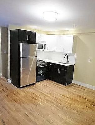 3rd image of 132 New York Ave #1D