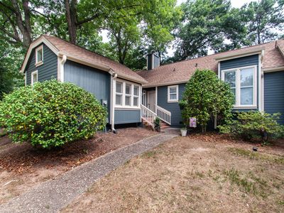 6044 Sentinel Dr, Raleigh, NC, 27609