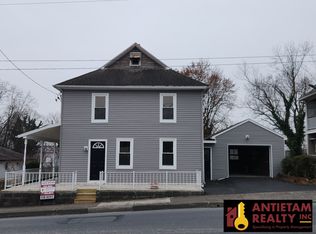 344 W Baltimore St, Greencastle, PA 17225