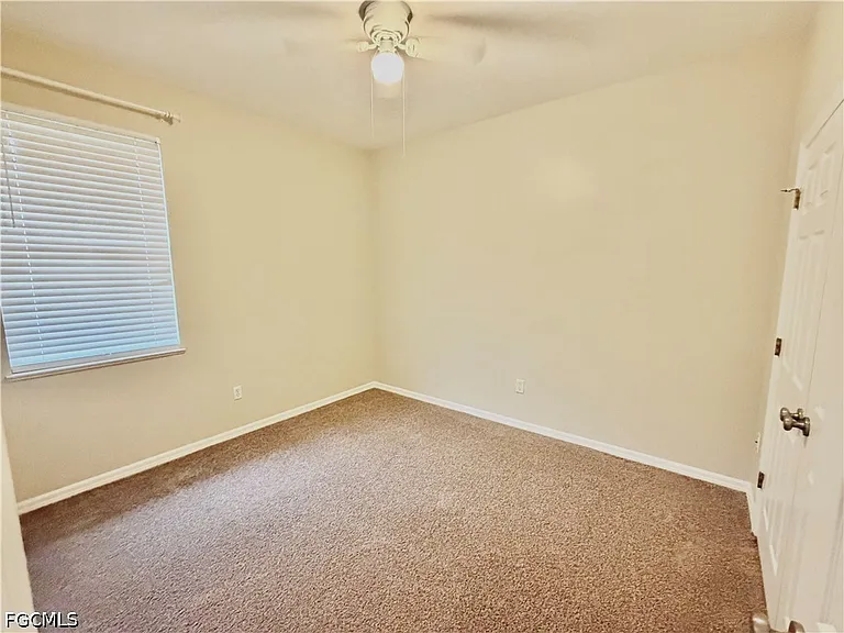 1466 Argyle Dr — Photo 21