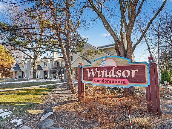 3rd image of 941 South Gammon Road