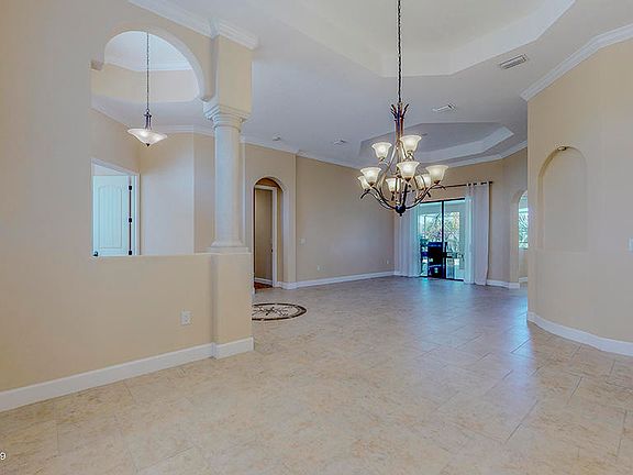 3rd image of 3070 Levanto Dr