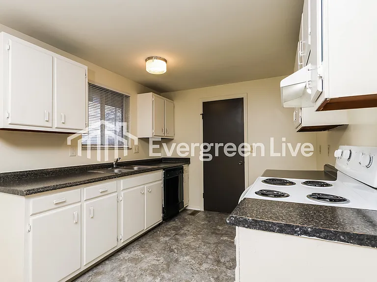 5974 Chambersburg Rd — Photo 5