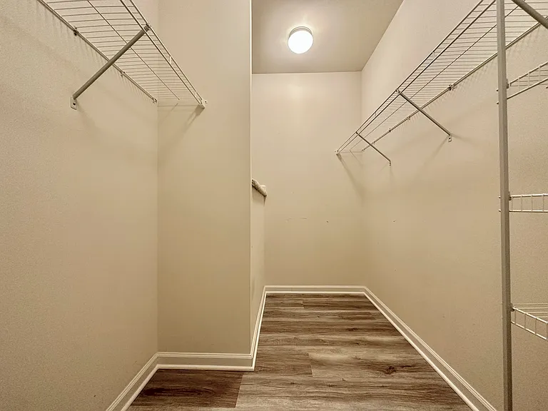 owner walk-in closet 1