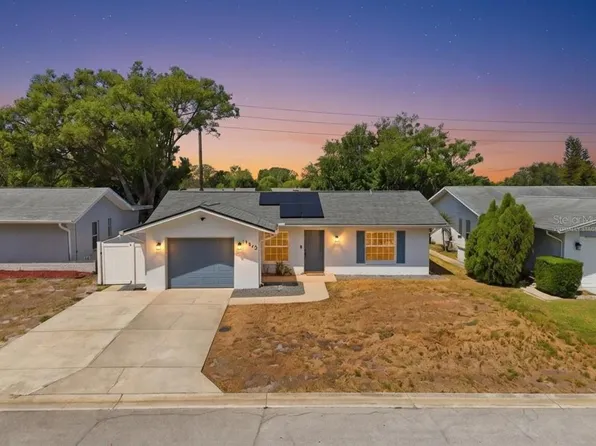 10823 Casa Grande Ave, Port Richey, FL 34668