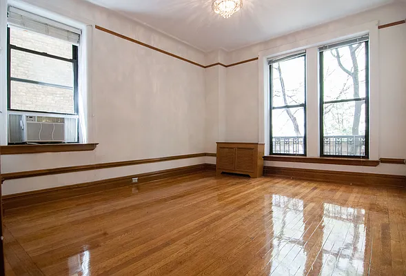 Rented by WAM Partners - William Moses Co. | media 80