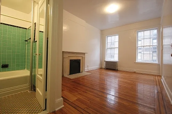 Rented by Citi Habitats | media 6