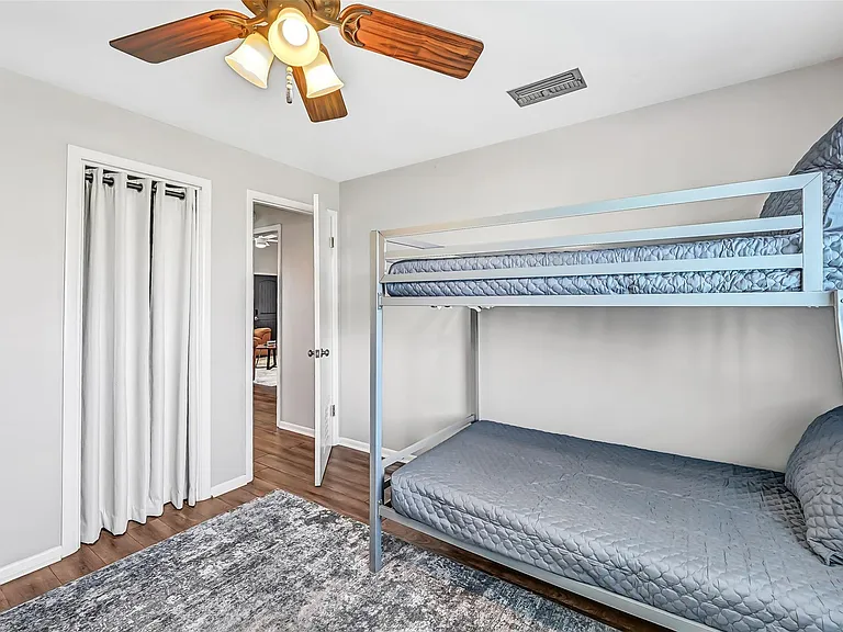 21600 Zachary Dr — Photo 20