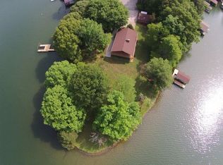 333 Brooks Point Ln, Union Hall, VA 24176