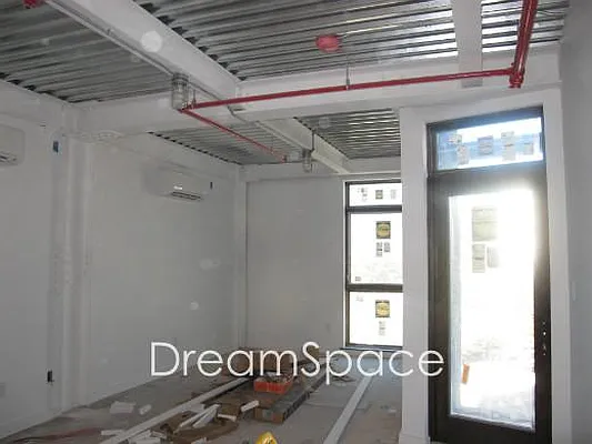 Rented by Dream Space Realty | media 29