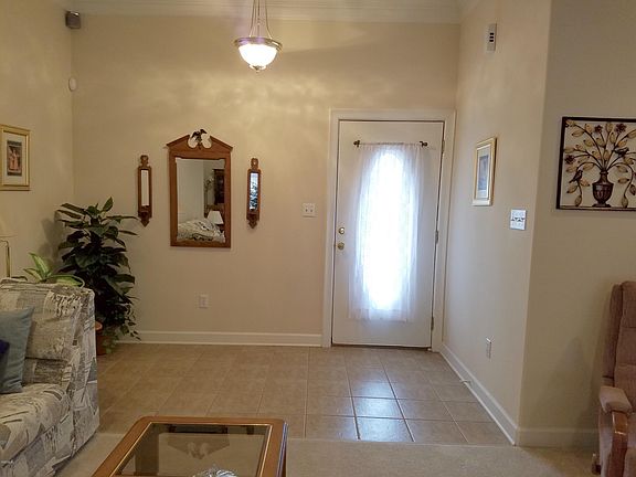 3rd image of 13200 E Carriage Cir