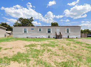 1177 Lena Dr, Arnaudville, LA 70512