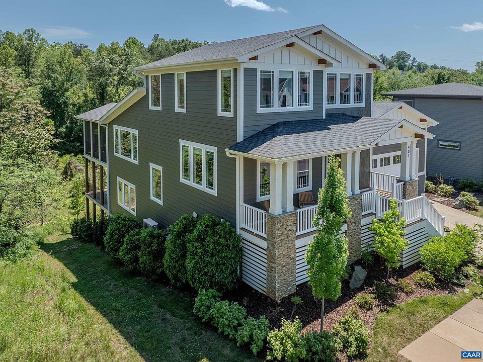 1st image of 401 Lochlyn Hill Dr