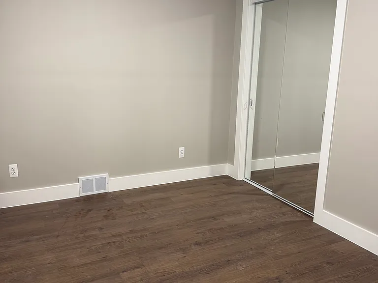 98 Kendrick Ave — Photo 5