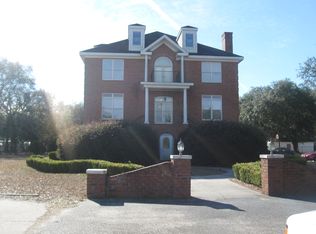 1495 Remount Rd, North Charleston, SC 29406