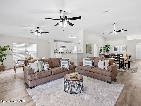4th image of 1763 Vista Lake Cir