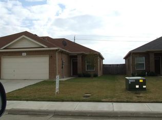 324 Blake Ln, Midlothian, TX 76065