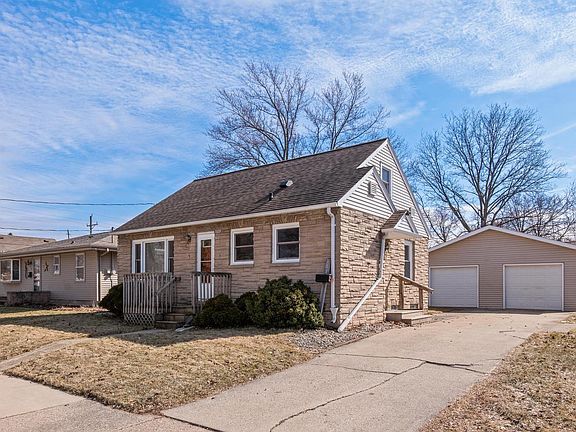 4th image of 313 East Coolidge AVENUE