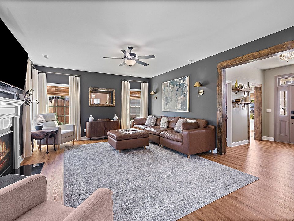 1st image of 706 Porter Hill Dr