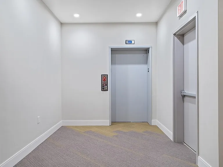 429 Cherry St #7 — Photo 20