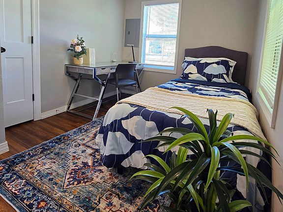 Bedroom 2 and office