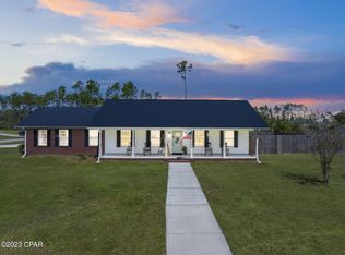 575 Shoreline Dr, Panama City, FL 32404