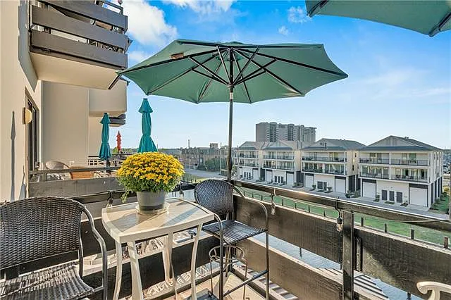 7300 Lakeshore Dr #20 — Photo 14