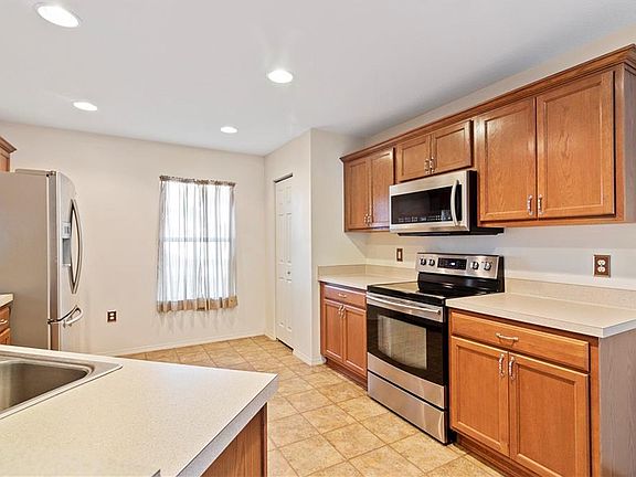 3rd image of 4148 Festival Pointe Blvd