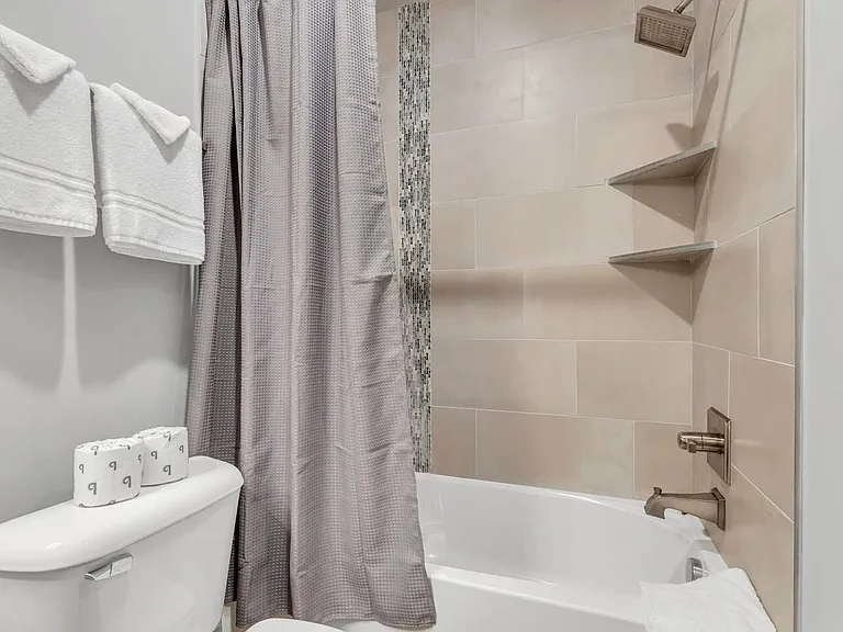 1815 Ridley Blvd #7 — Photo 20