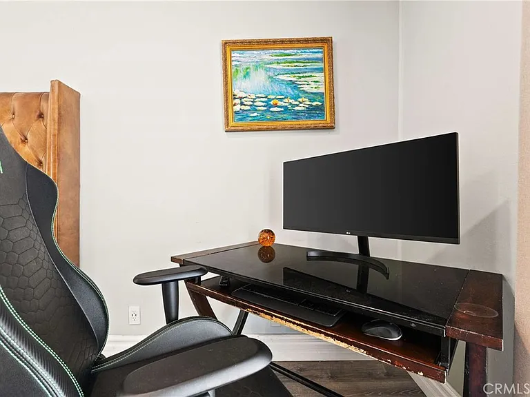 4007 Alta Mesa Studio Ctr — Photo 36