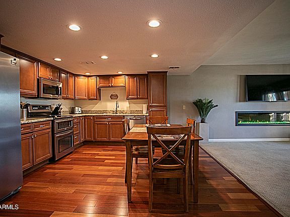 4th image of 7910 E CAMELBACK Road #309