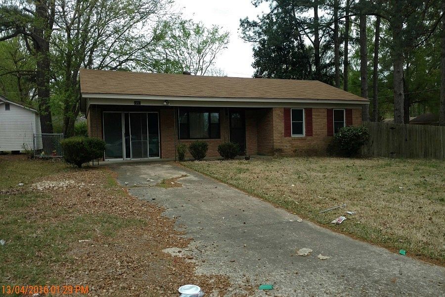 2061 Dell St, Forrest City, AR 72335 Zillow