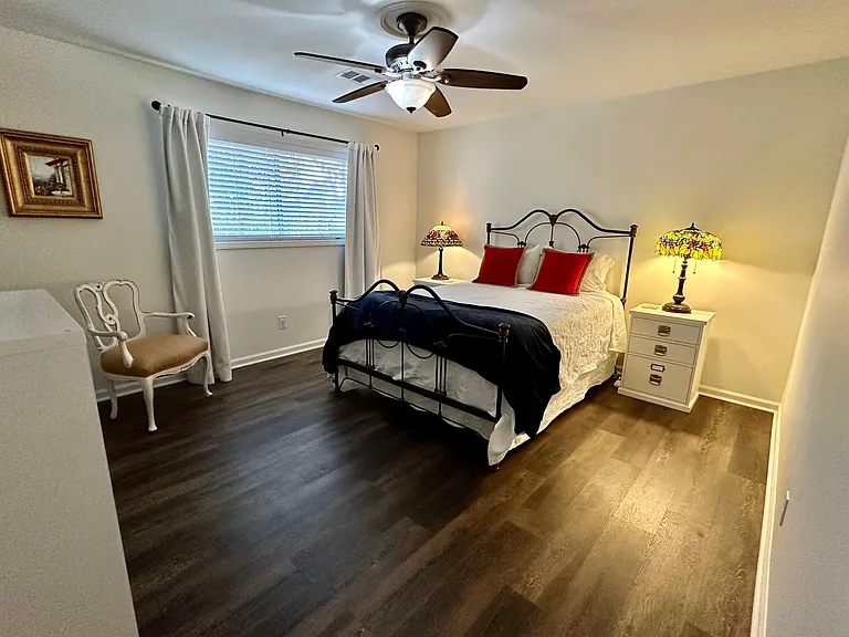 442 Cove Dr NE — Photo 25