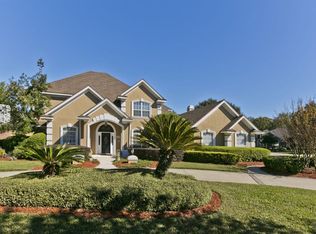 10047 Deercreek Club Rd E, Jacksonville, FL 32256