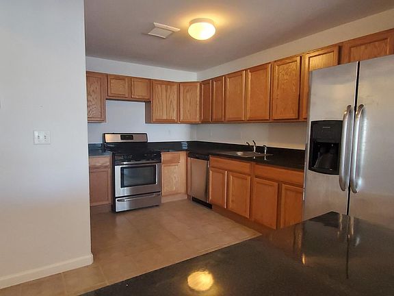2nd image of 6405 Ocean Ave S #B