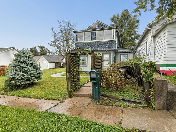 2nd image of 511 Poppleton Ave
