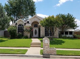 1618 Dartbrook Dr, Rowlett, TX 75089