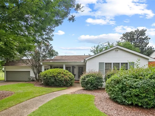 9 Forest Hl, Tuscaloosa, AL 35401