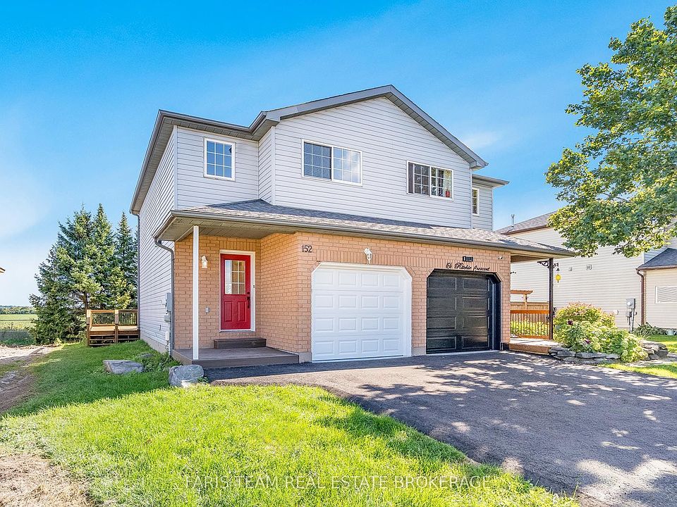 1st image of 152 Ritchie Cres