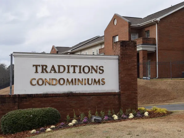 3218 Veterans Memorial Pkwy APT 813, Tuscaloosa, AL 35405