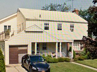 59 Angevine Ave, Hempstead, NY 11550