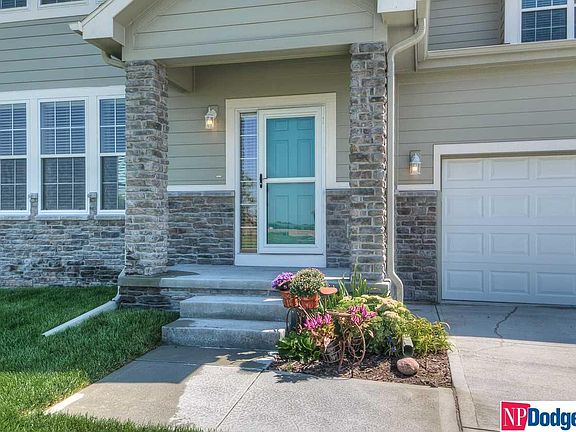 4th image of 3965 S 205th St