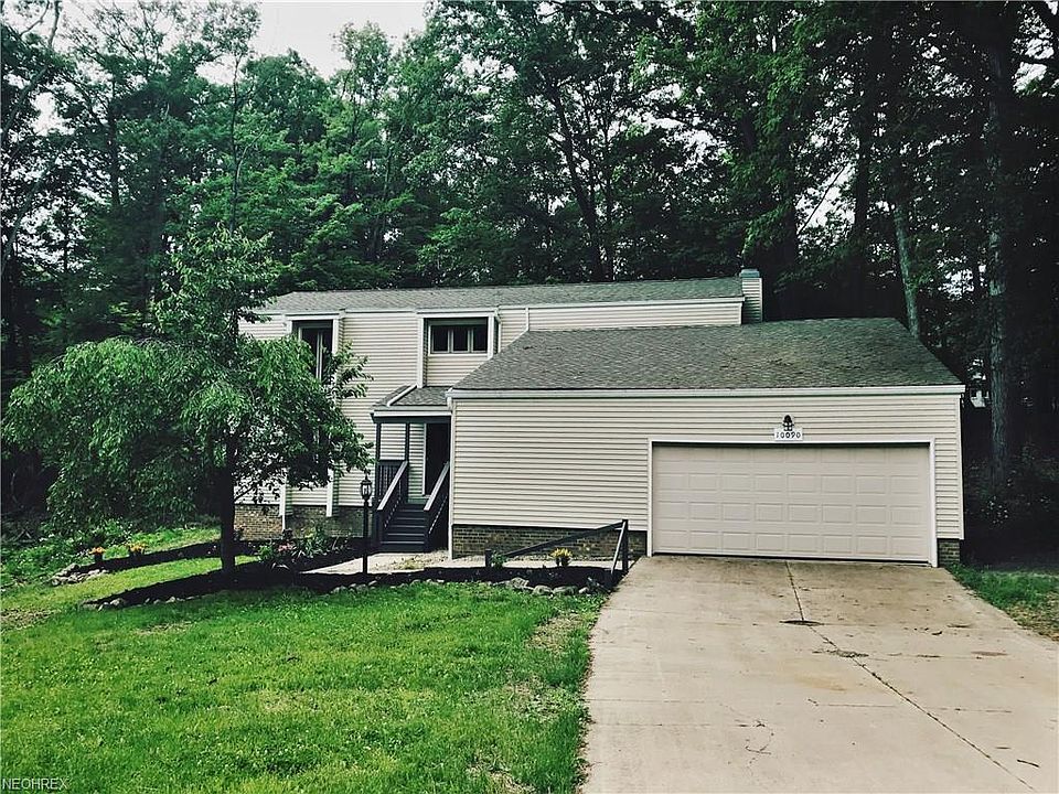1st image of 10090 Deer Run