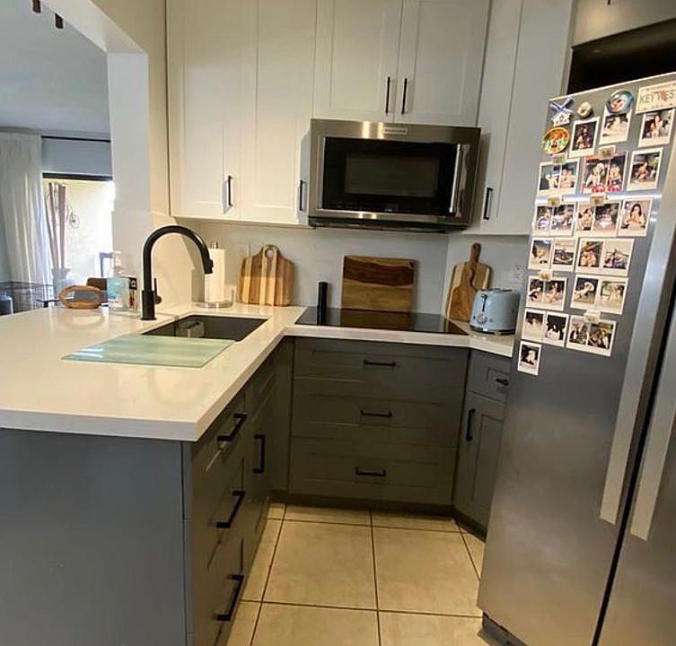 1st image of 680 W Park Dr APT 205