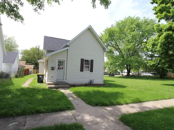 921 College Dr, Anderson, IN 46012