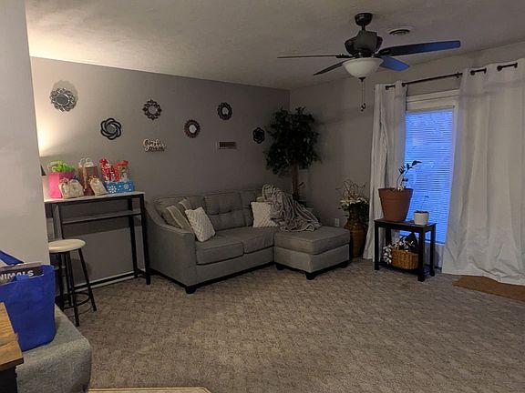 5th image of 13 W Brown St #13