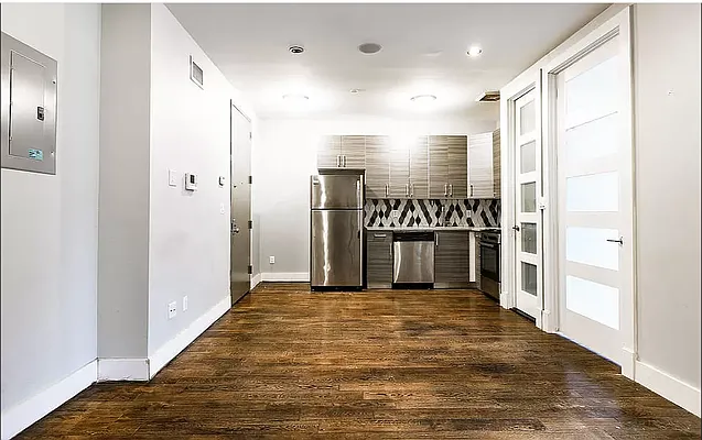 Rented by Brooklyn Group | media 8