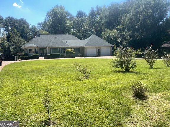 2nd image of 6701 Cowan Mill Rd