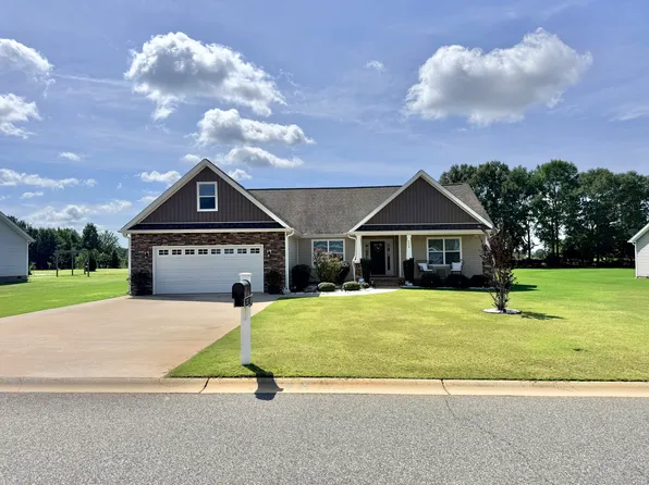 222 Little Man Dr, Boiling Springs, SC 29316