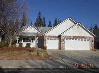 2118 E Oak Haven Dr, Fresno, CA